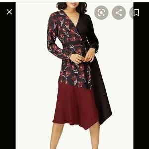 Slate and Willow Anissa lifloral wrap dress size 4